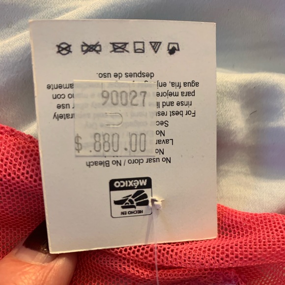 Coral mesh swim coverup. Size Medium - Picture 11 of 11